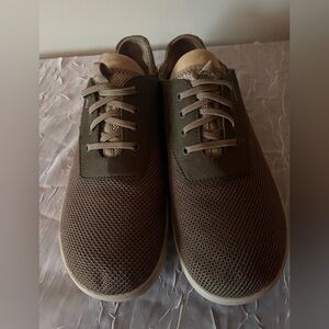 OluKai Men's Olive and Tan Sneakers perforated elastic laces slip- on size 11